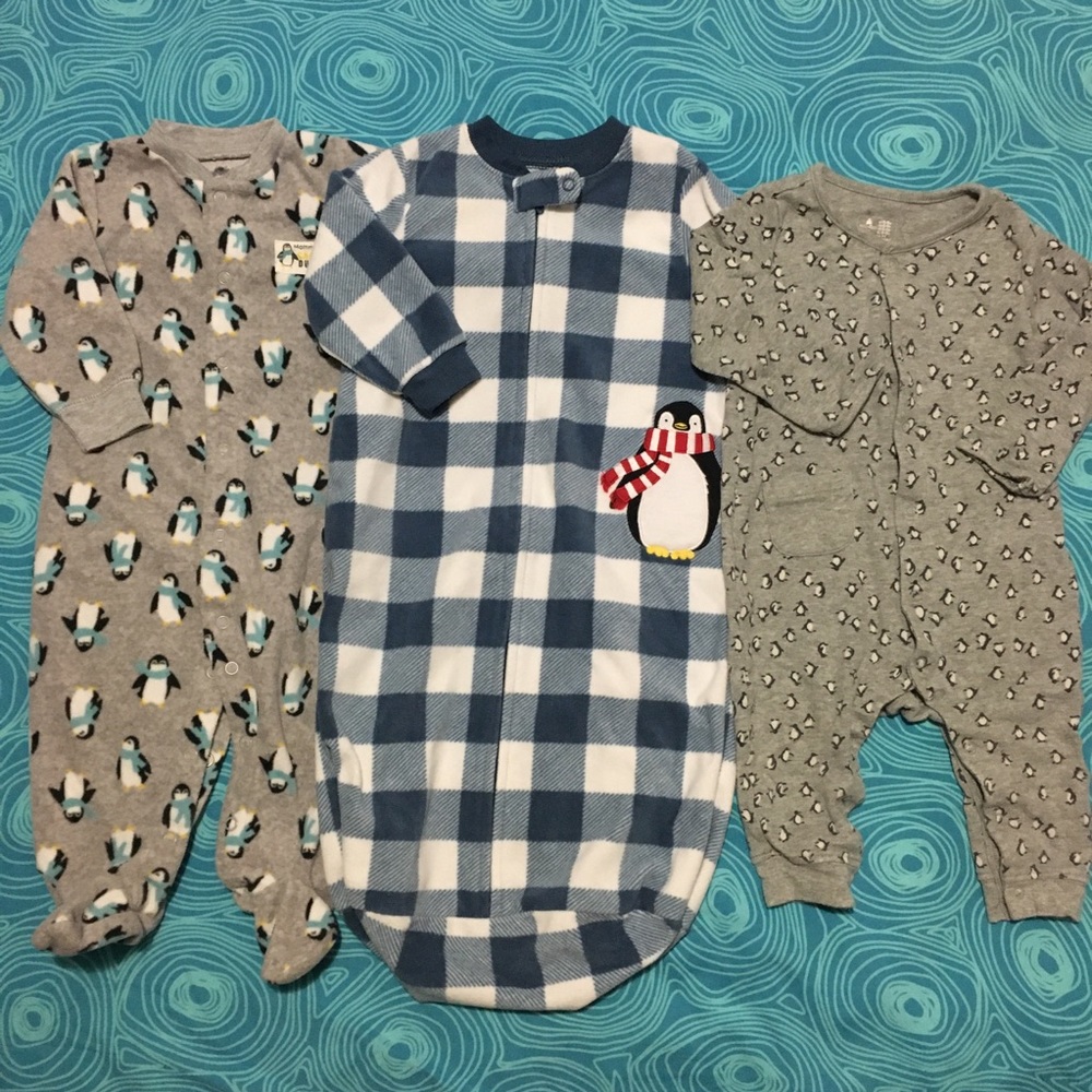 Bundle of penguin baby fleece pjs 6m